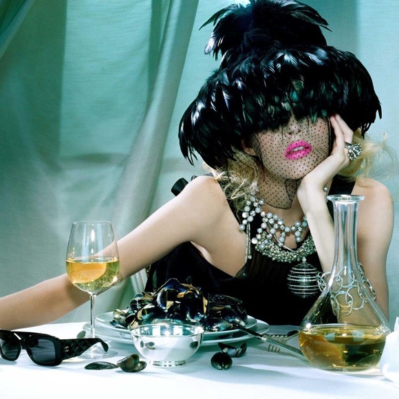 Meet your Posher, Posh - Picture 1 of 2